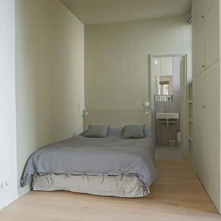 Rue Chateaubriand - 8 Appartamento *