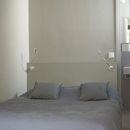Appartamento Rue Chateaubriand - 8 Parigi